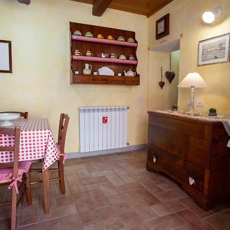 Casa Vacanze Bianca Alice Catabbio Eksteriør bilde