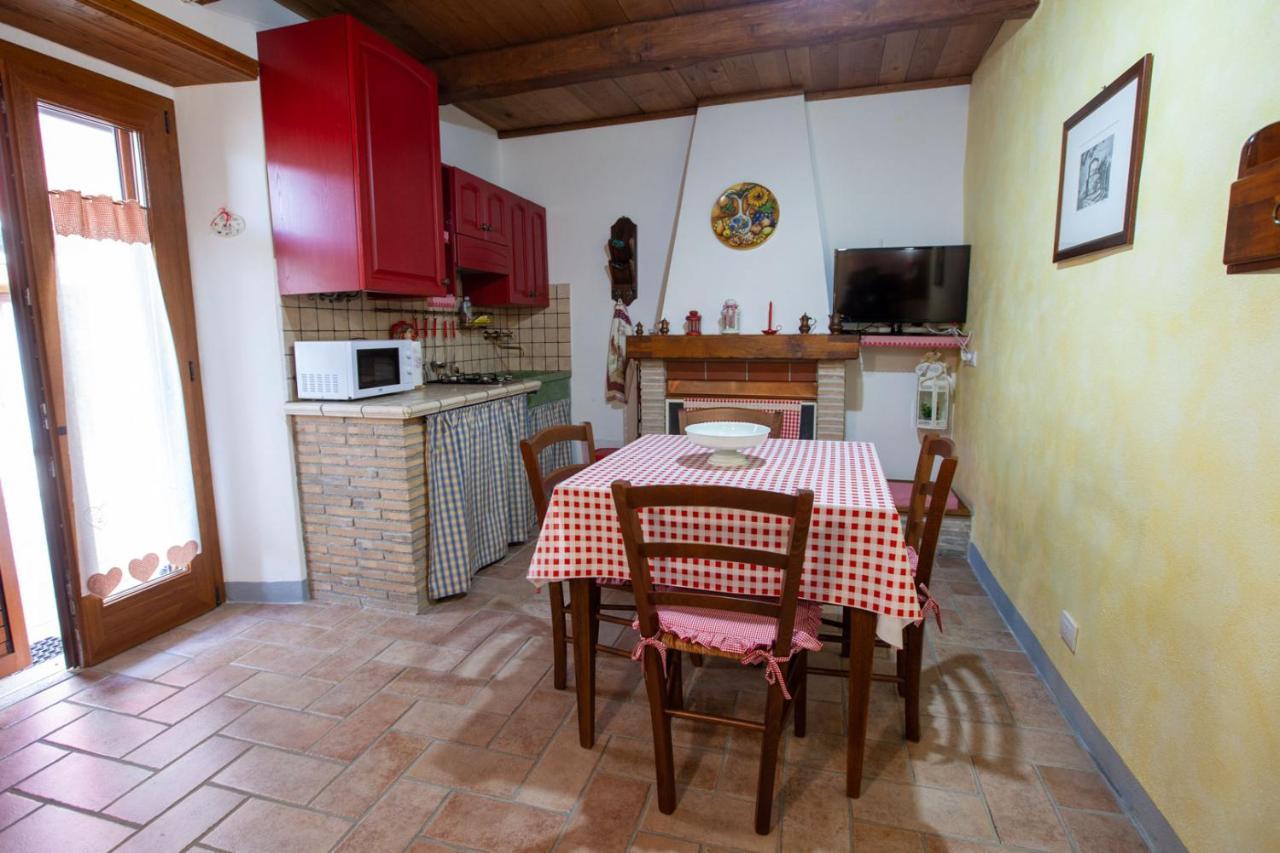 Casa Vacanze Bianca Alice Catabbio Eksteriør bilde